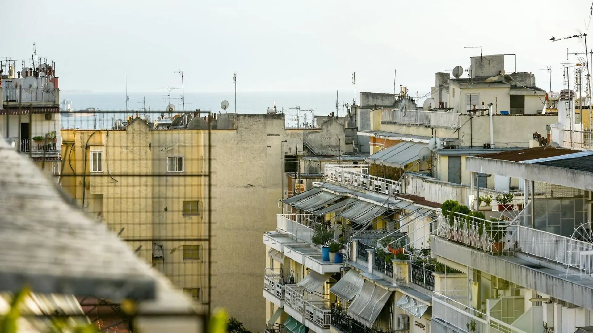 Bright & Central Apartment Thessaloniki Greece